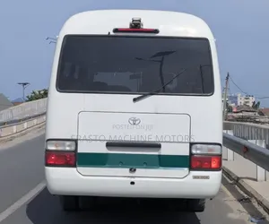 Toyota Coaster 2005