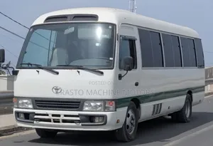 Toyota Coaster 2005