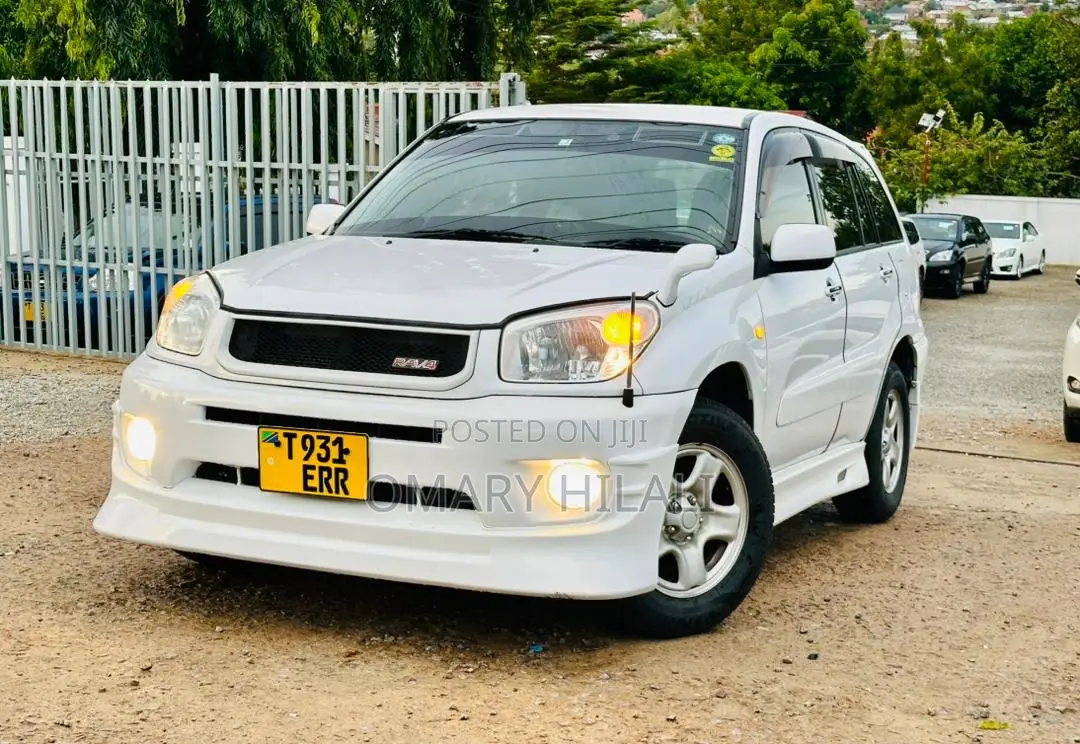 Toyota RAV4 2005 White