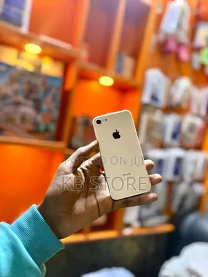 Apple iPhone 7 128 GB Gold