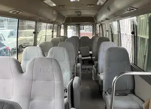 Toyota Coaster 2000