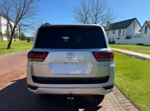 New Toyota Land Cruiser 2026 Silver