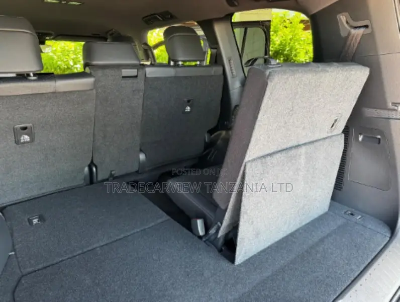 New Toyota Land Cruiser 2026 Silver