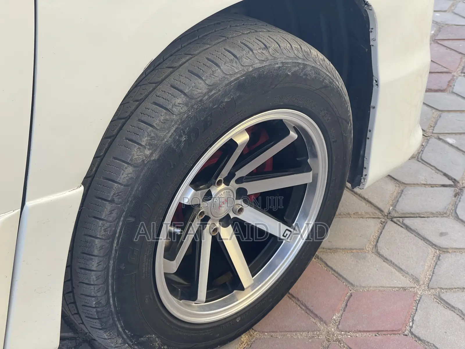 Toyota Alphard 2010 White