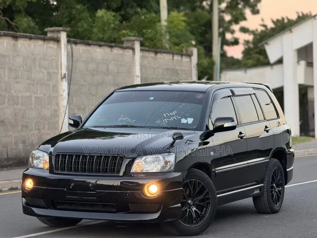 Toyota Kluger 2004 Black