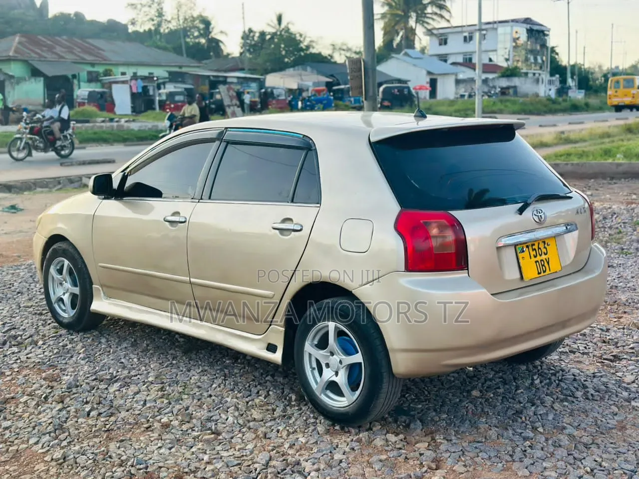 Toyota Allex 2003 Gold