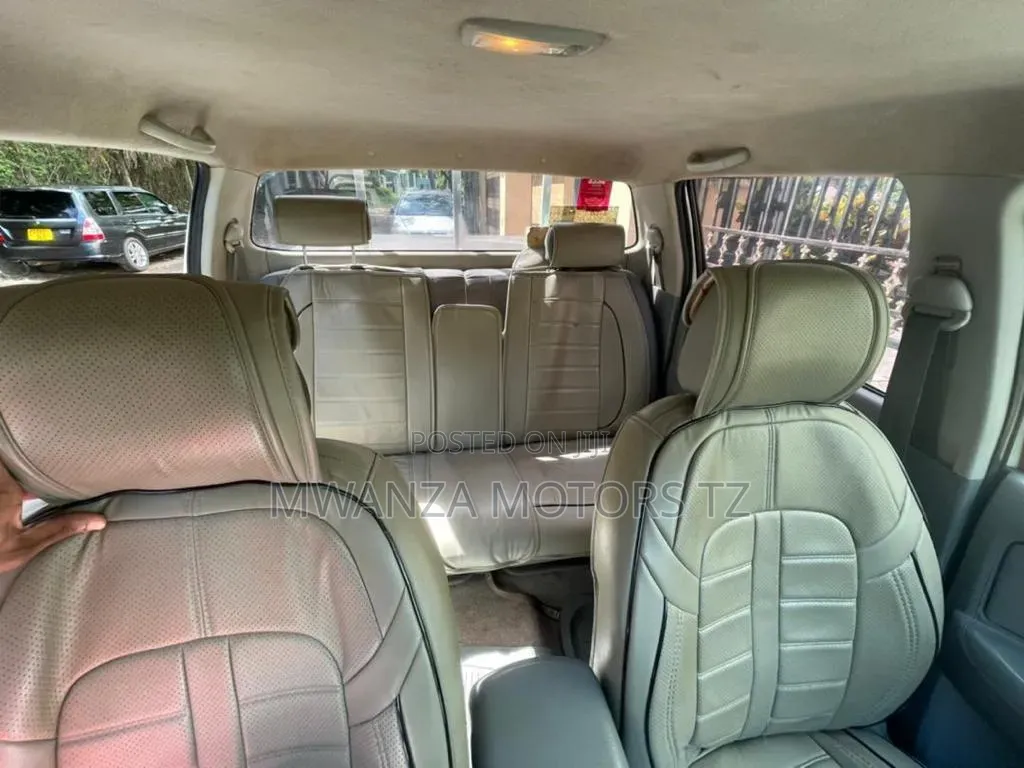 Toyota Hilux 2015 White