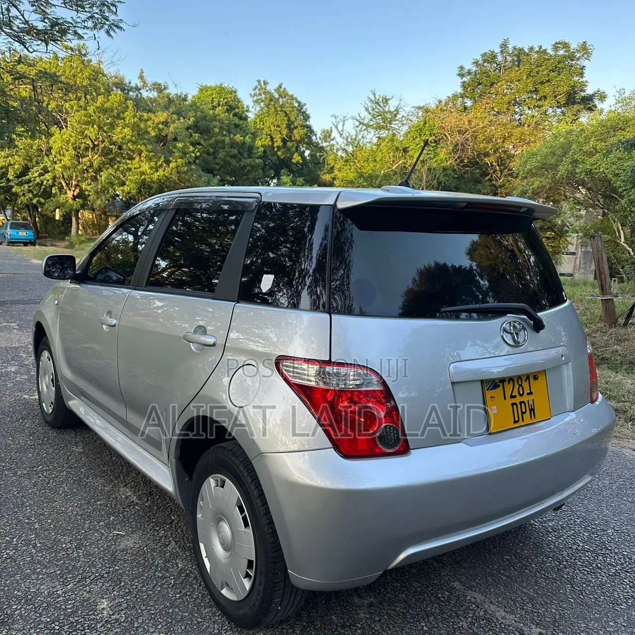 Toyota IST 2005 Silver
