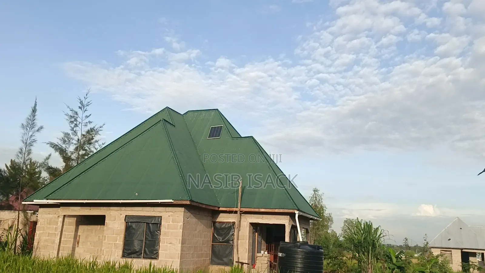 4bdrm House in Buswelu for sale