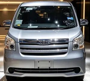 Toyota Noah 2008