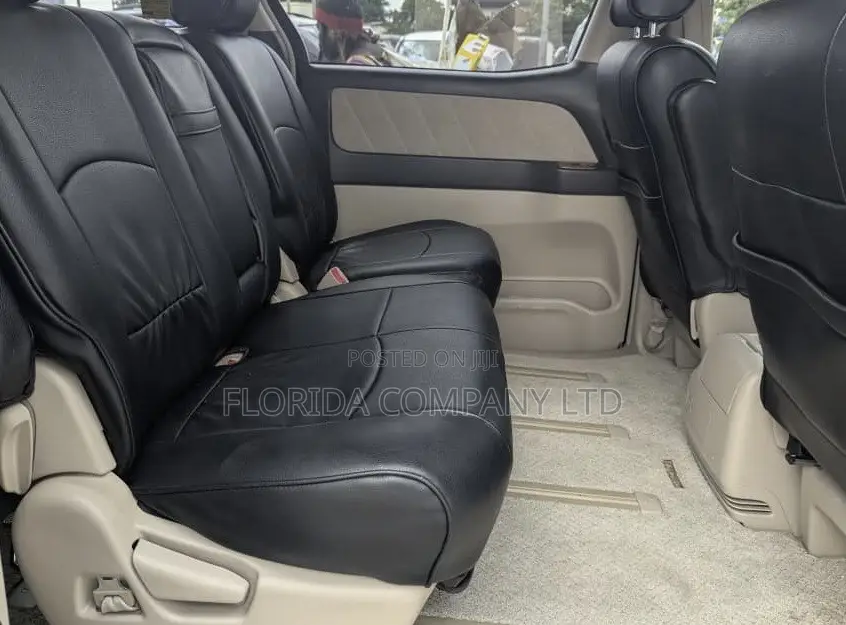 Toyota Vellfire 2008 Black