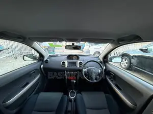 Toyota IST 2006 White