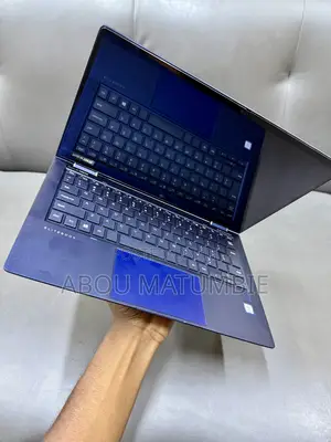 Laptop HP Elite Dragonfly x360 8th Gen 16GB Intel Core i5 SSD 256GB