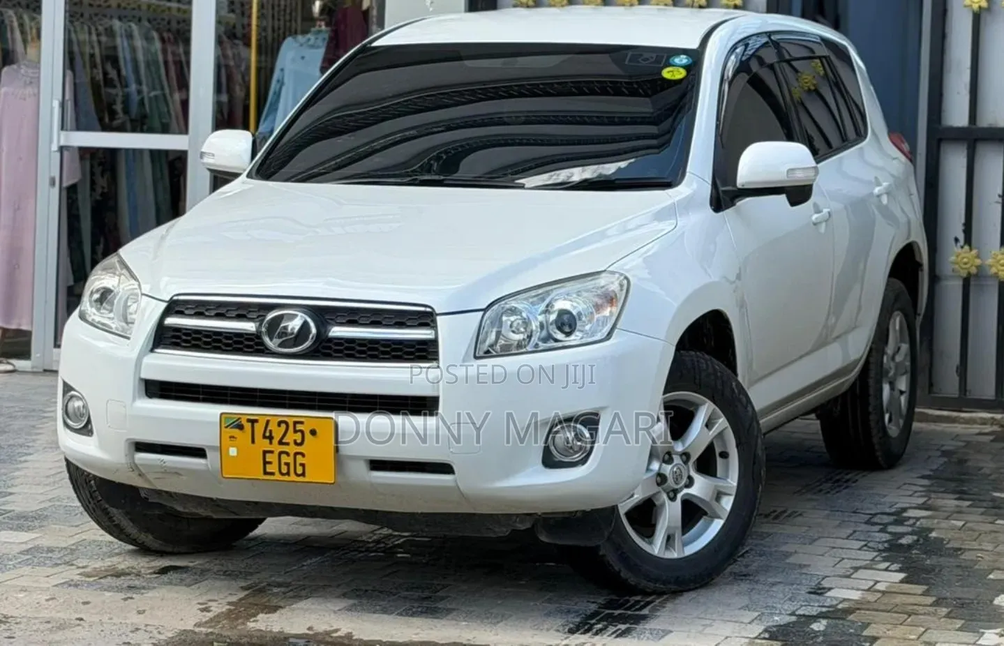 Toyota RAV4 2008 White