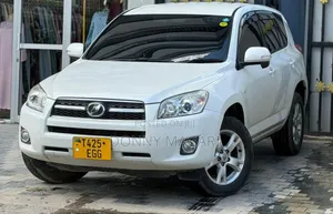Toyota RAV4 2008 White
