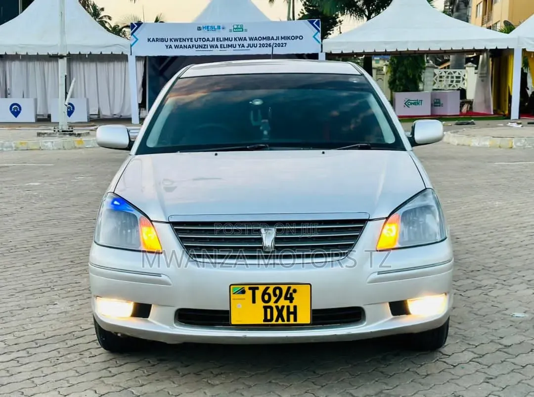Toyota Premio 2004 Silver