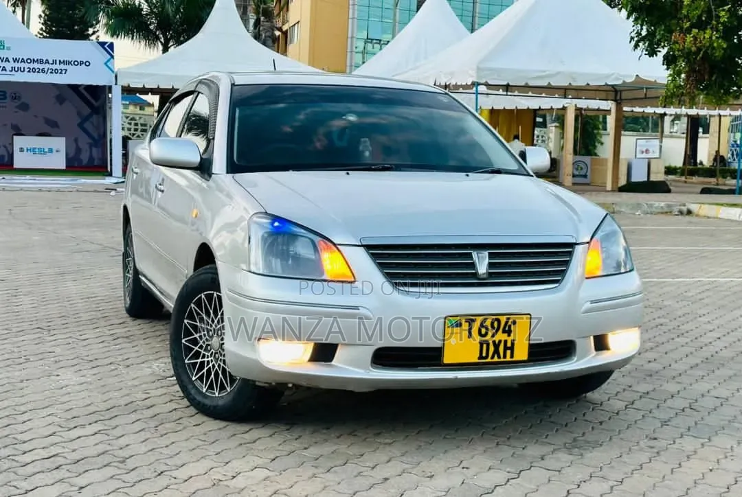 Toyota Premio 2004 Silver