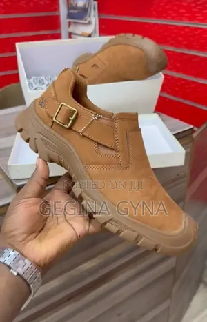 Quality Shoes Available Karibuni Sanaa