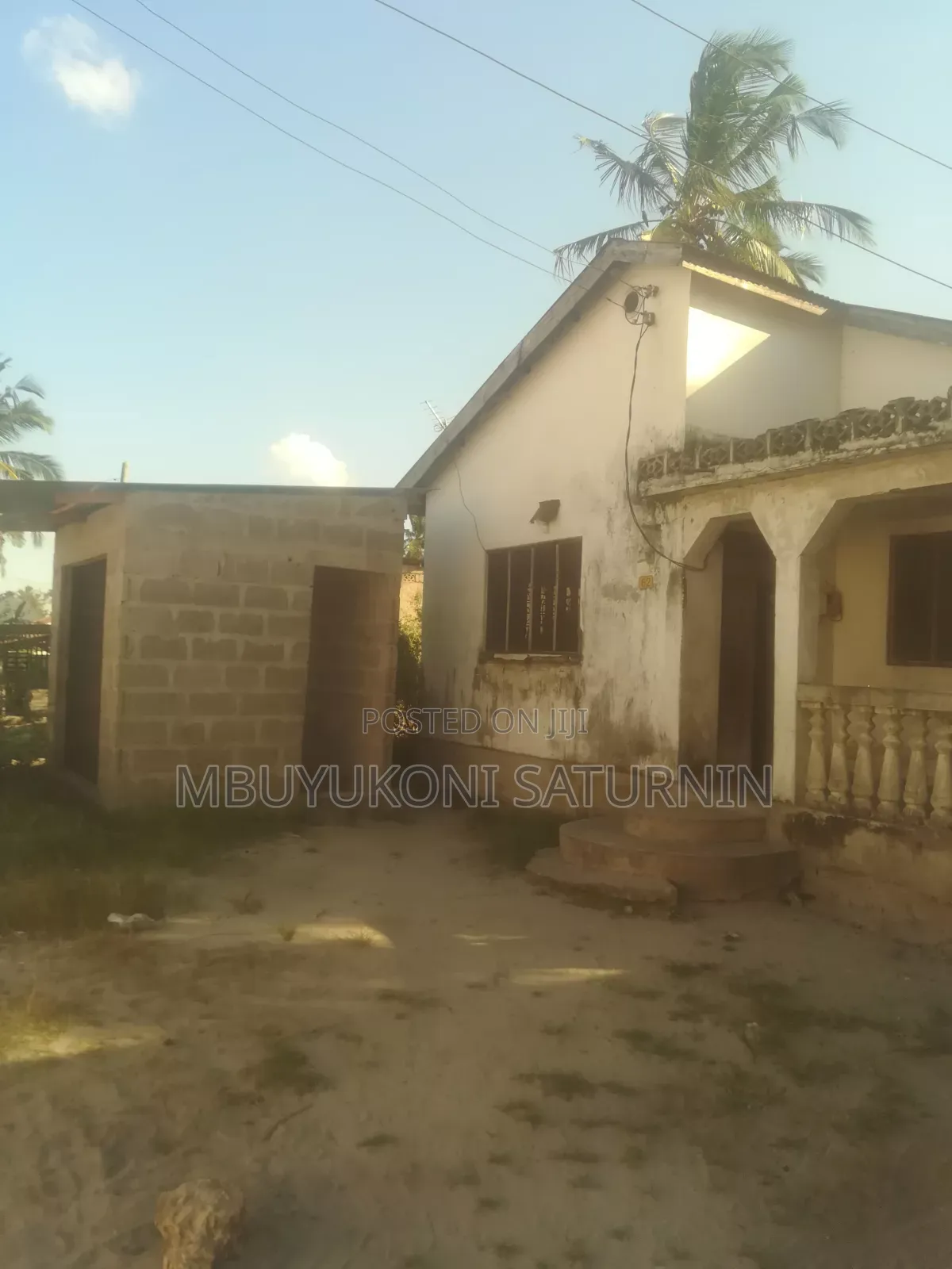 5bdrm Townhouse/Terrace in Mbuyu, Ukonga for sale