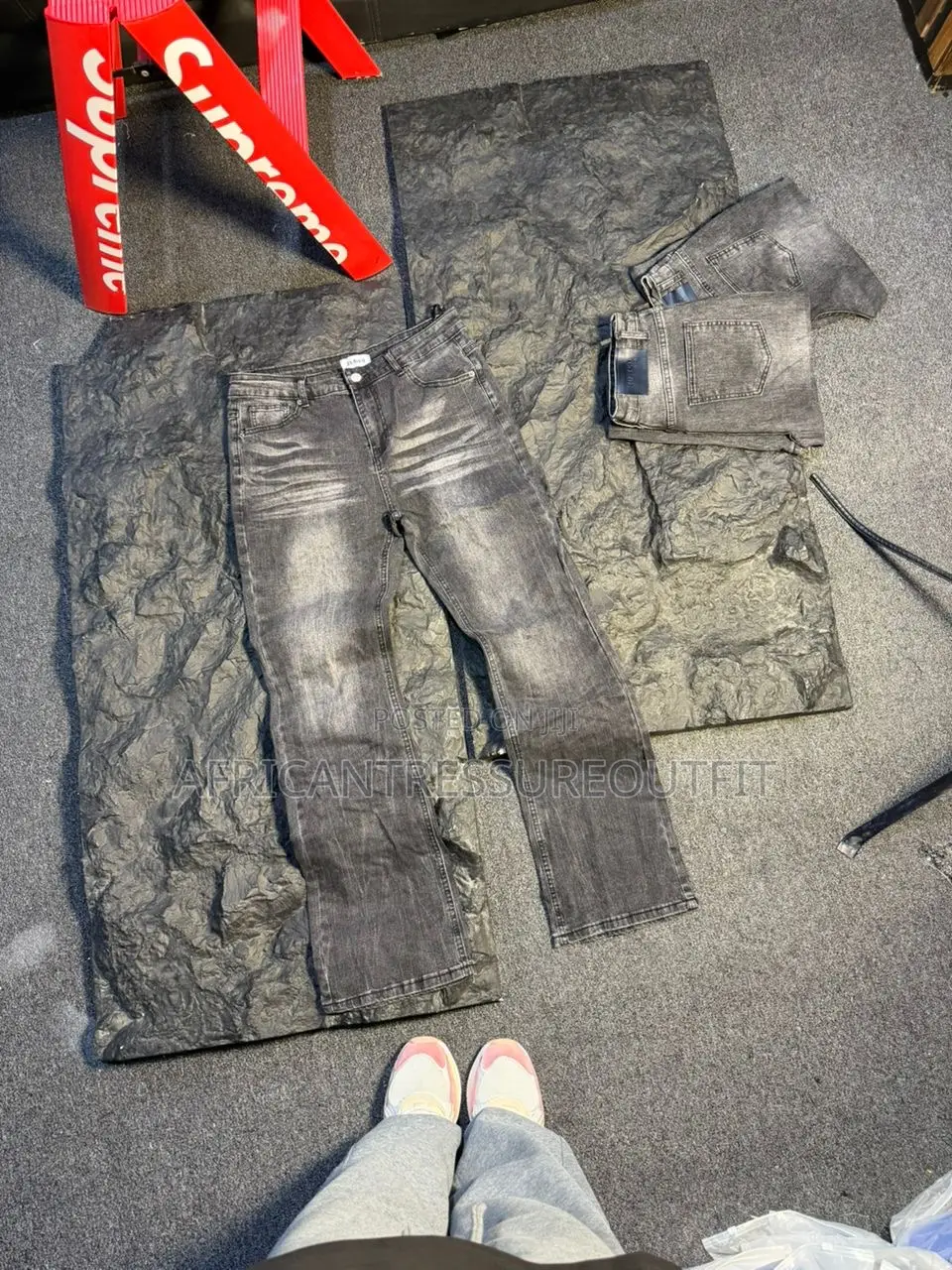 Zara Wide Legs Jeans Collection Available