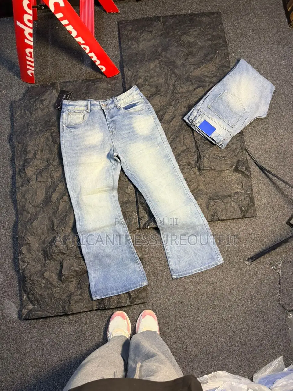 Zara Wide Legs Jeans Collection Available