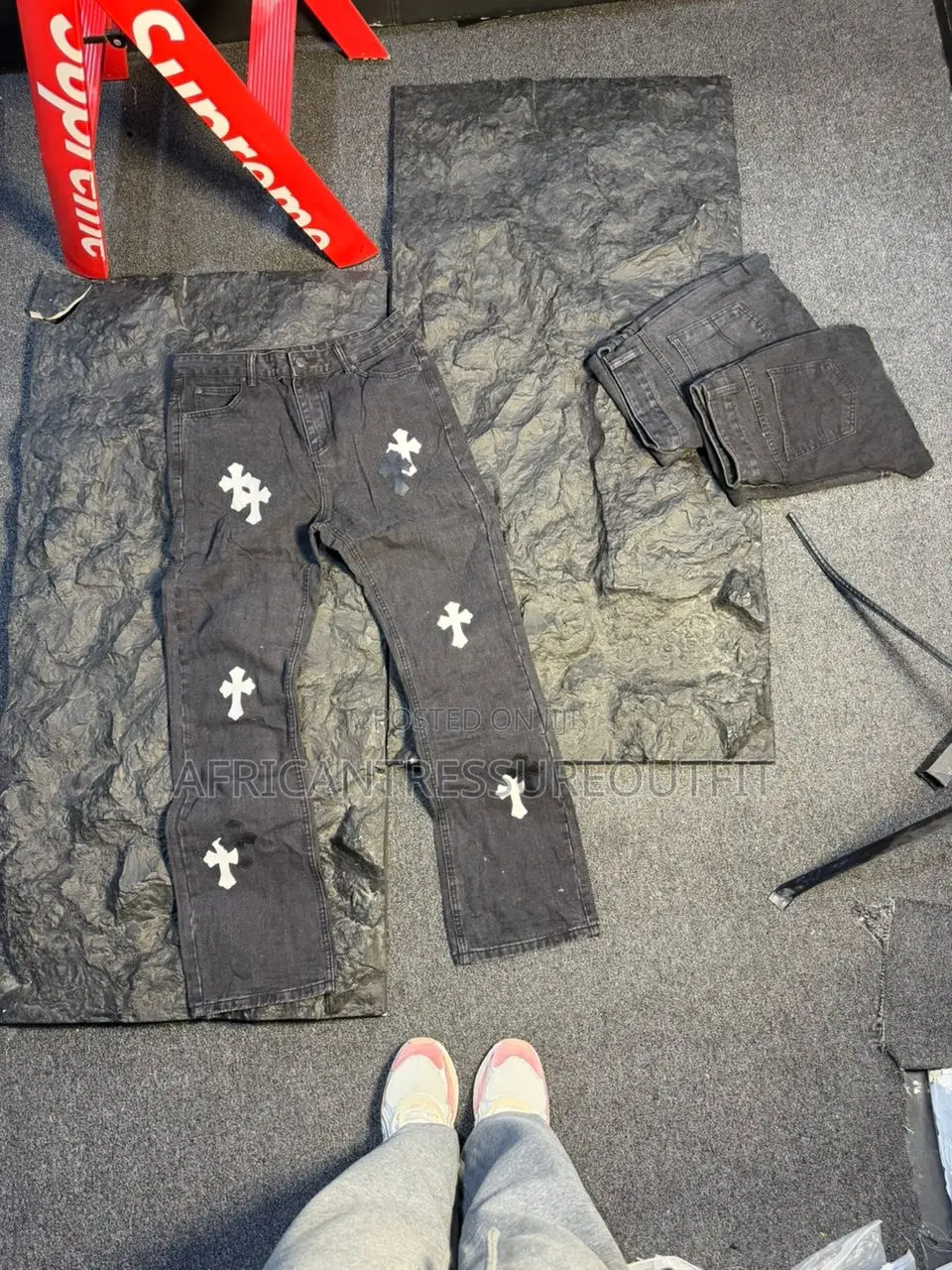 Zara Wide Legs Jeans Collection Available