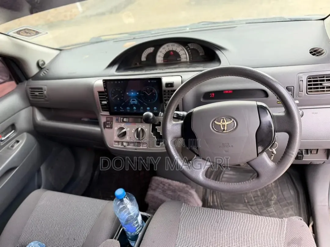 Toyota Raum 2005 Blue
