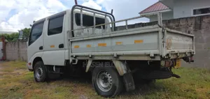 Toyota Dyna 2014 White