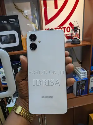 New Samsung Galaxy A06 128 GB White