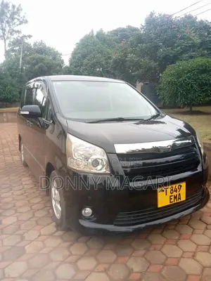 Toyota Noah 2008 Black