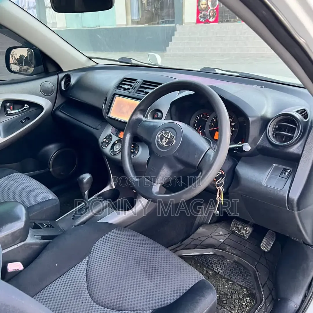 Toyota RAV4 2008 Black