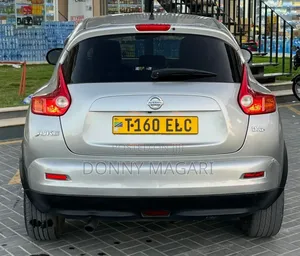 Toyota Premio 2010 Silver