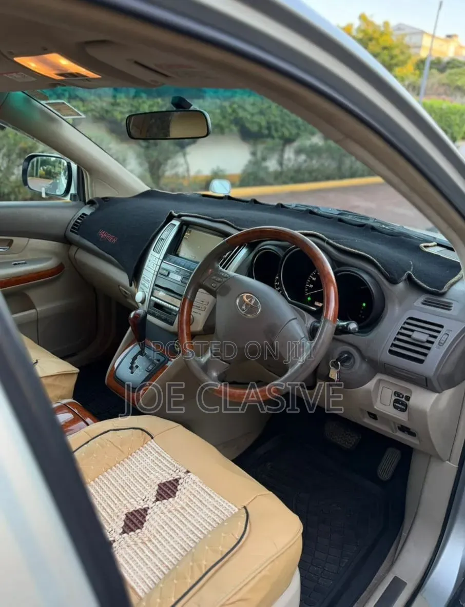 Toyota Harrier 2.4 4WD 2006 Silver