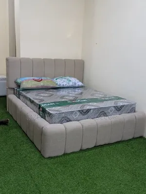Kitanda Cha Sofa Na Godoro Inch 8
