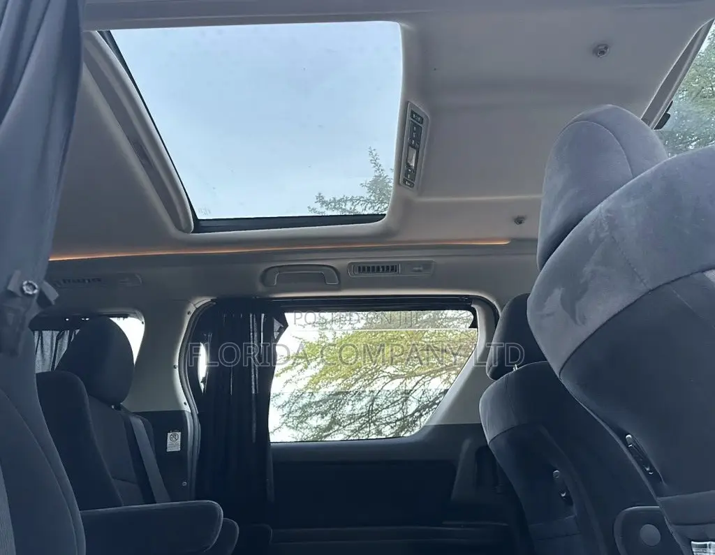 Toyota Vellfire 2008 Black