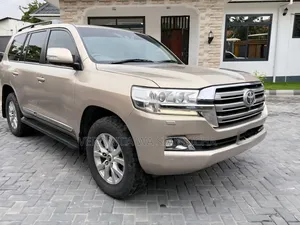 Toyota Land Cruiser Prado 2016 Gold
