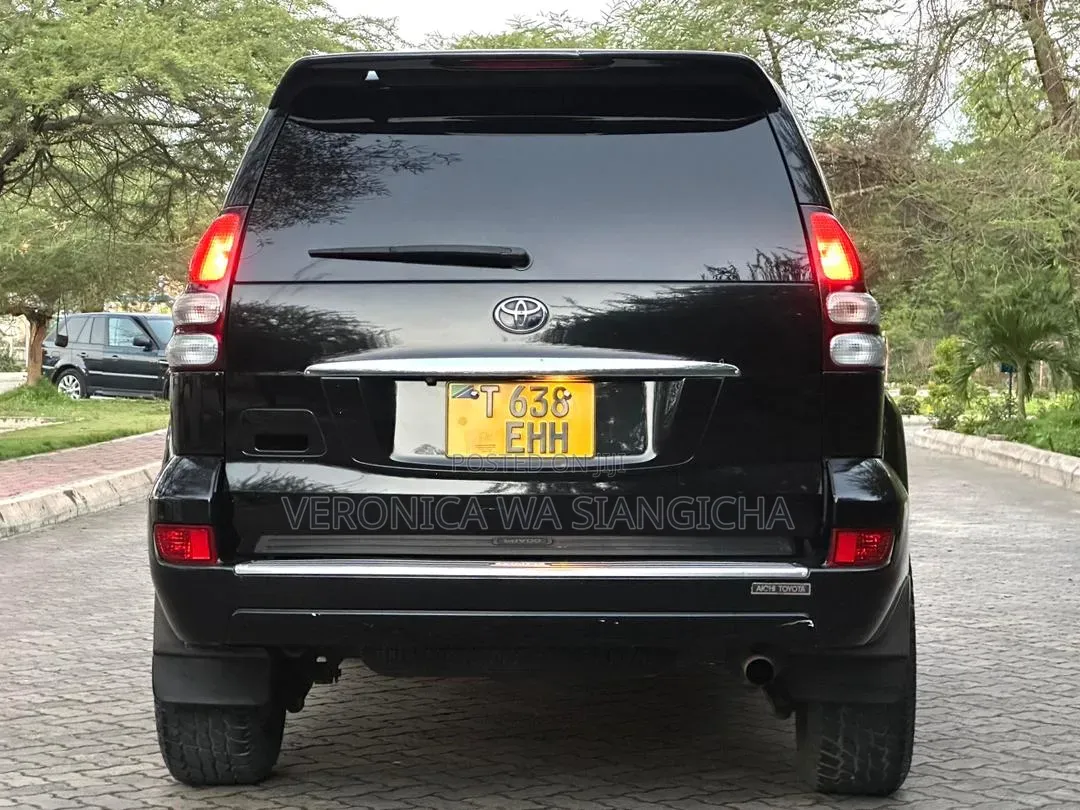 Toyota Land Cruiser Prado 2007 Black