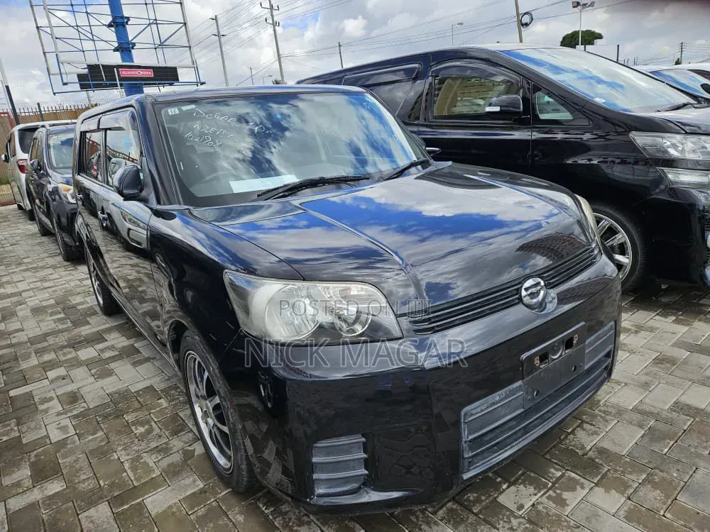 Toyota Corolla Rumion 2009 Black