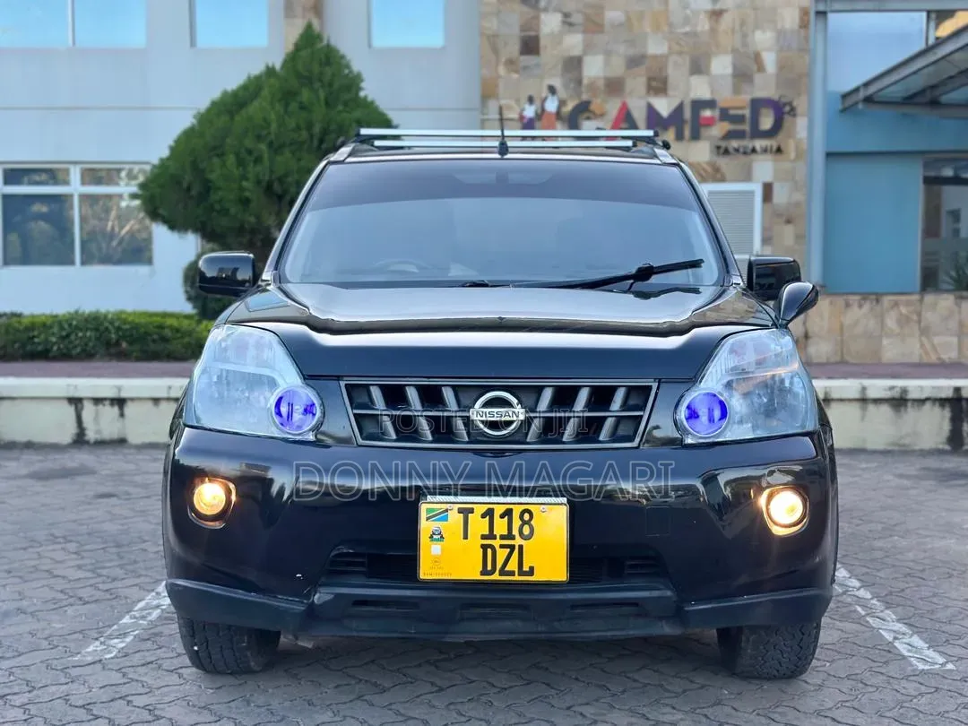 Nissan X-Trail 2010 Black