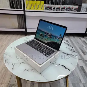 New Laptop Apple MacBook Air 2020 M1 8GB Apple M1 SSD 256GB