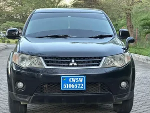 Mitsubishi Outlander 2008 Black