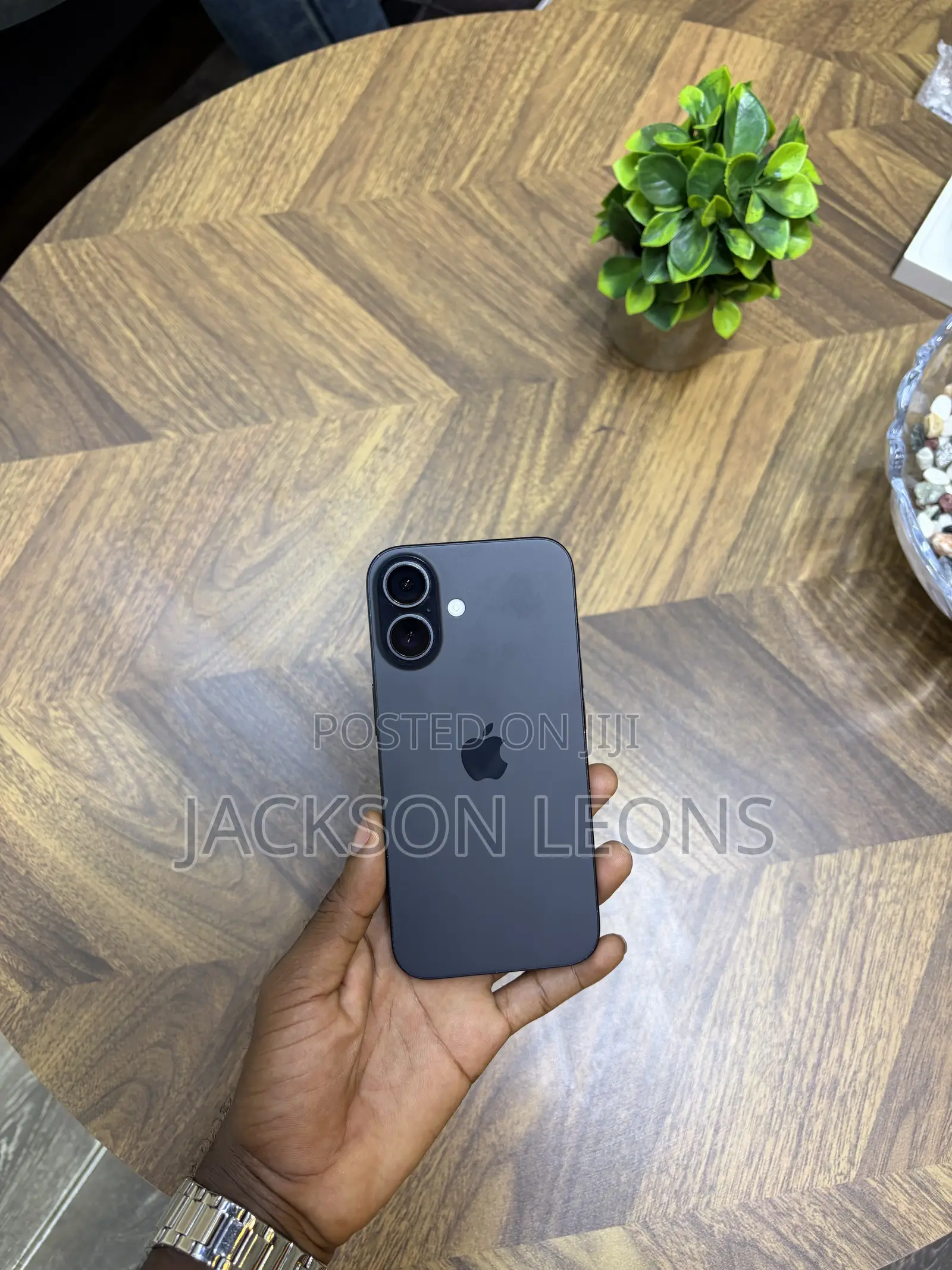 Apple iPhone 16 128 GB Black