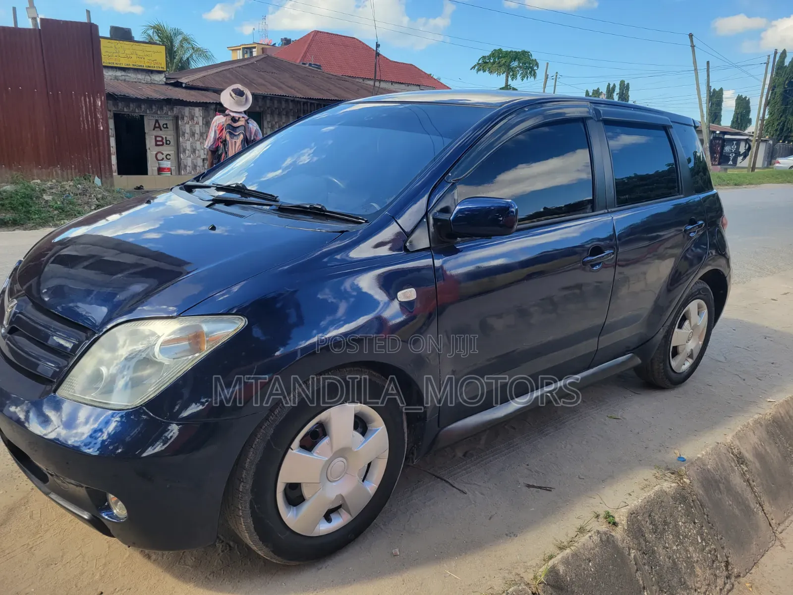 Toyota IST 2004 Blue