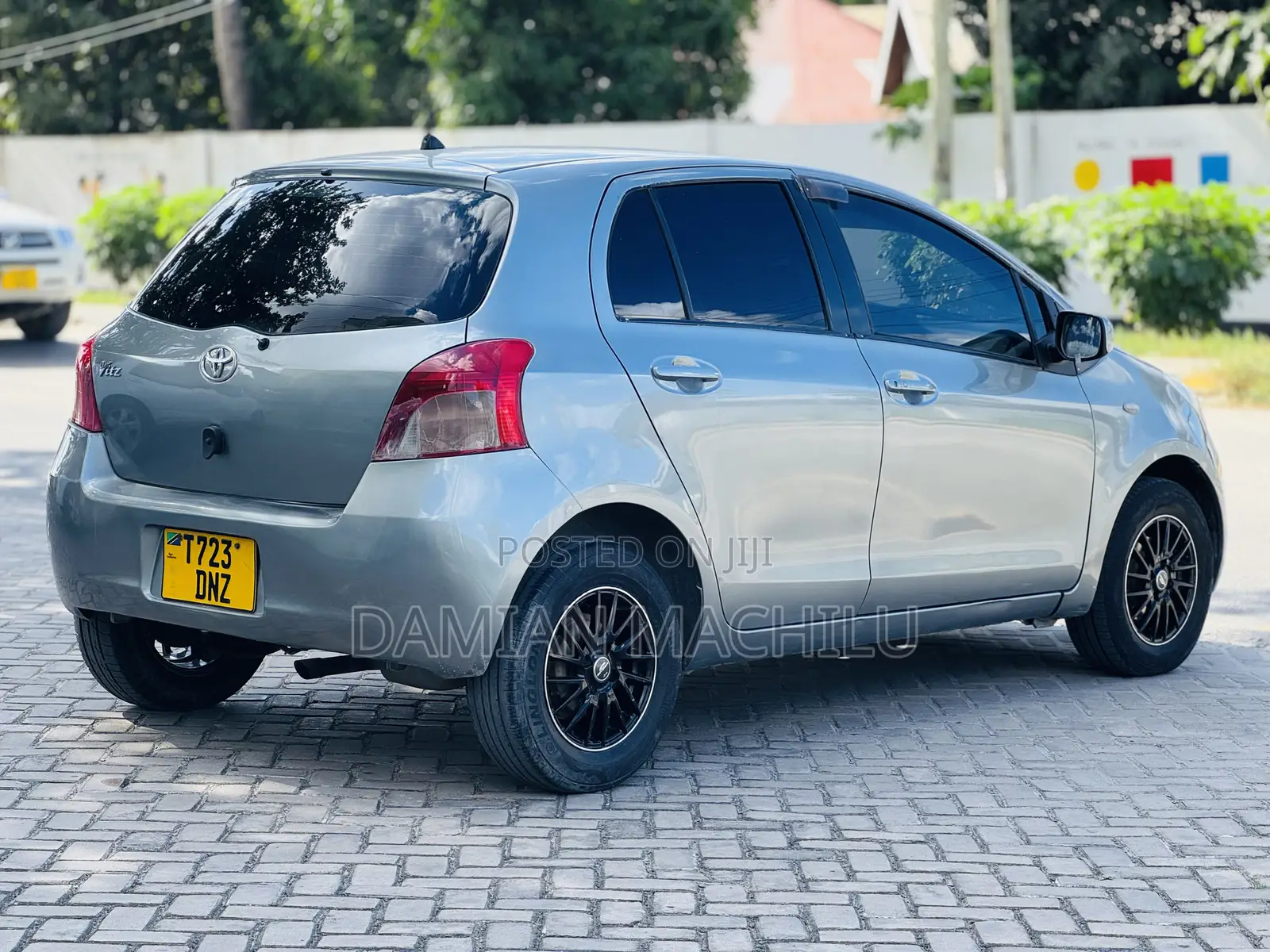 Toyota Vitz 2006 Gray