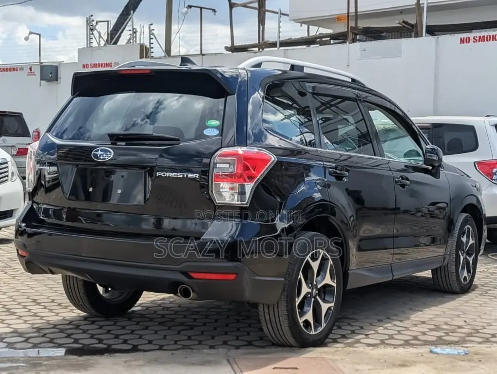 Subaru Forester 2016 Black