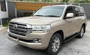 Toyota Land Cruiser 2016 Beige