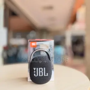 JBL Clip 4