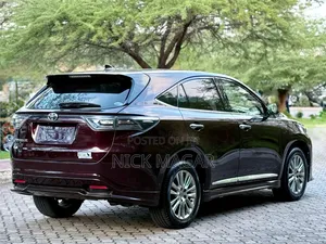 Toyota Harrier 2016 Maroon