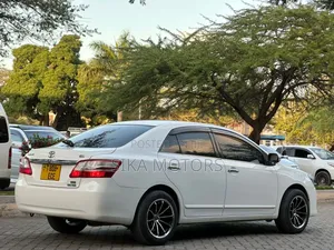 Toyota Premio 2012 White