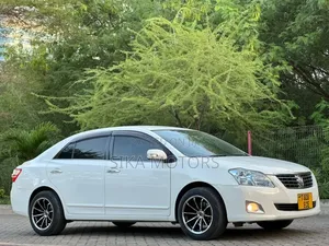 Toyota Premio 2012 White